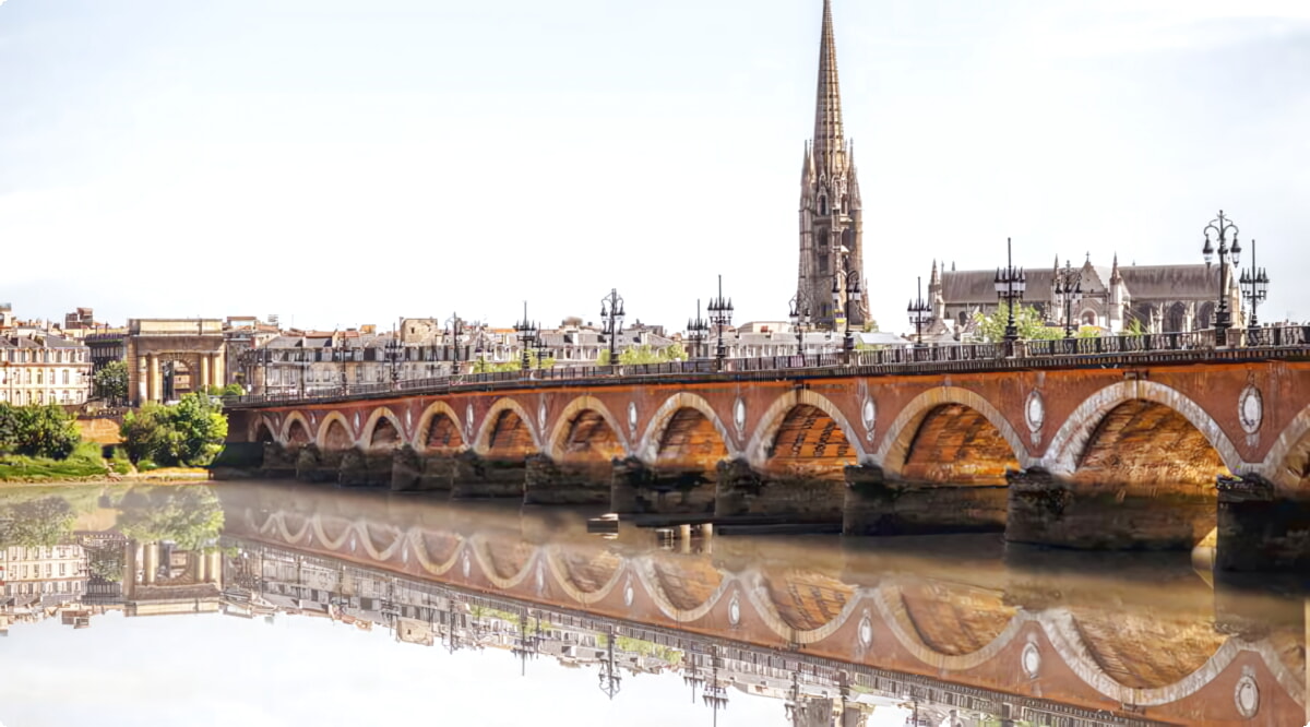 Quali sono le scelte di veicoli più popolari a Aeroporto di Bordeaux?